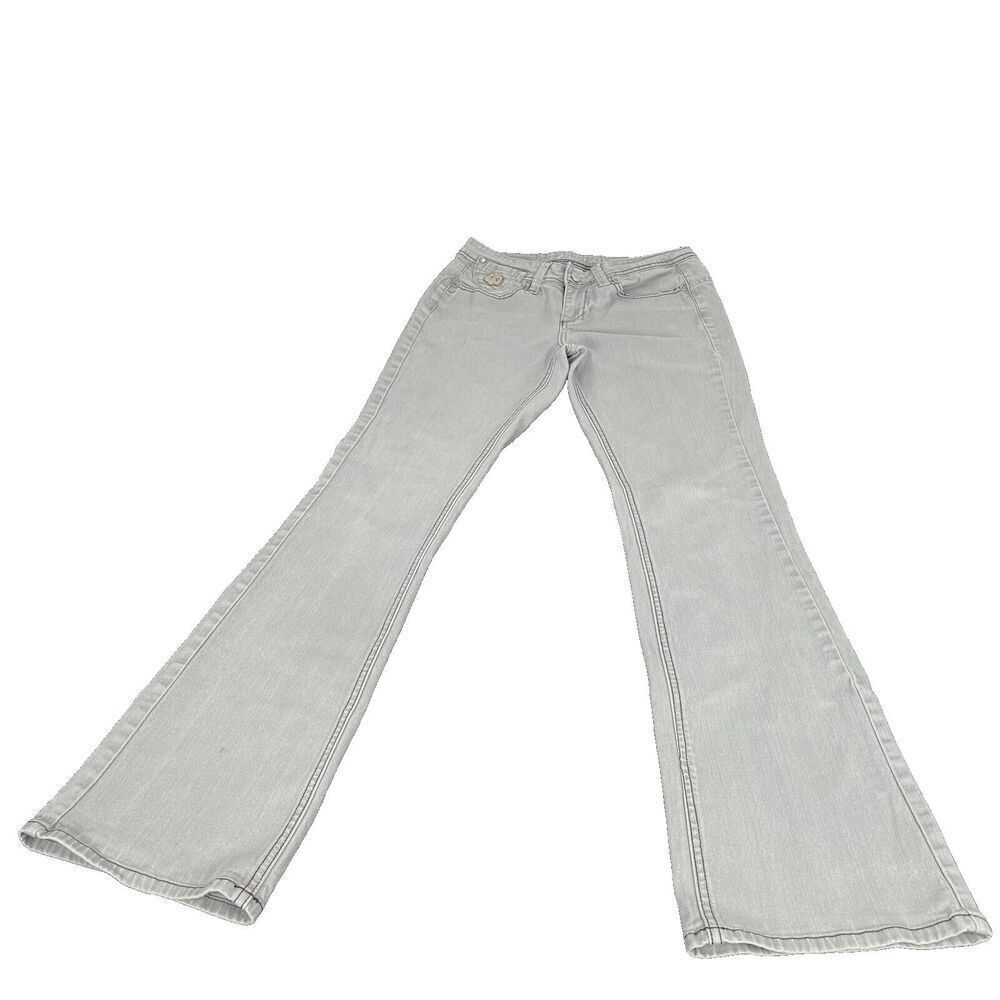Dereon SZ 7/8 Light Gray Studded & Embroidered Fleur De Lis Boot-Cut Jeans Used